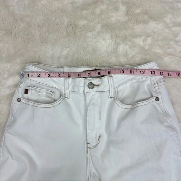 Judy Blue White Straight Leg Jeans, 28 - Picture 3 of 10